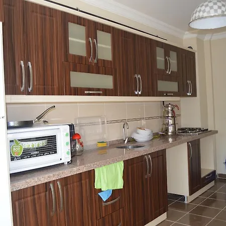 Buruj Vip 2 Hotel apartamentowy 2*
